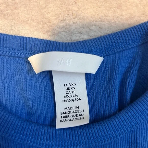 H&M Vibrant Blue Ribbed Top - Picture 2 of 3